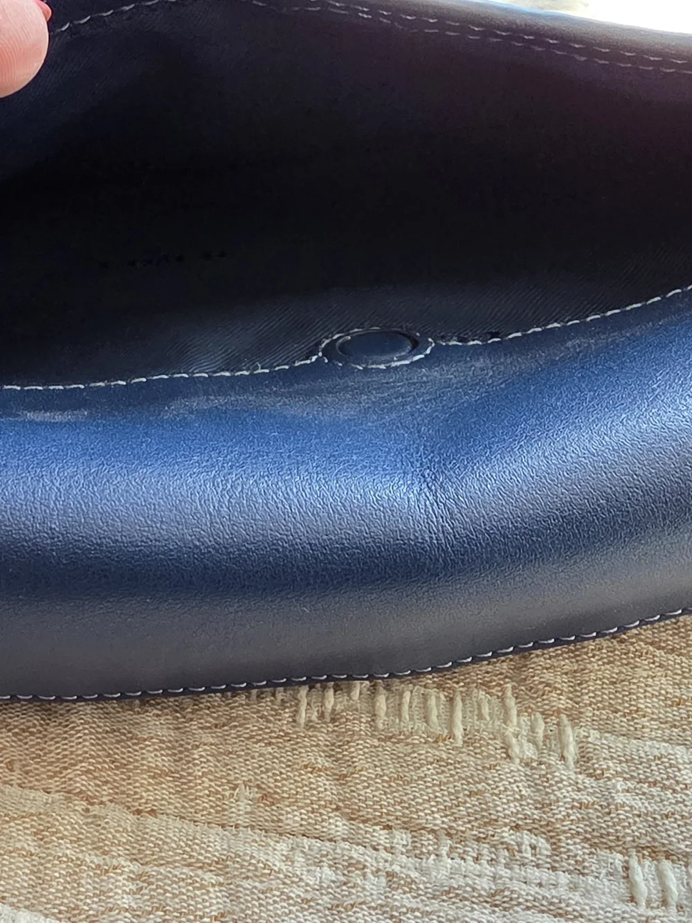 Woman's Fanny Pack Style Bag